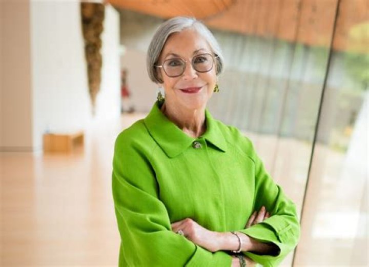 أليس والتون Alice Walton – تريندات 2024