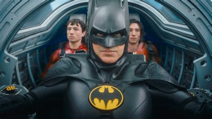 Does A Batman Die In The Flash?