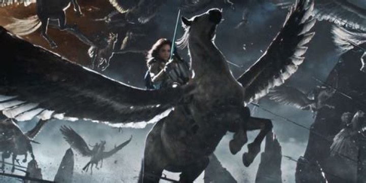 How Valkyrie Differs From The Comics