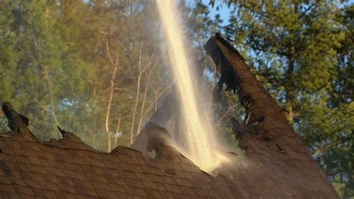 No injuries reported from Clinton kitchen fire
