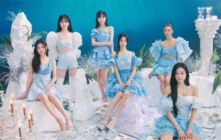 Oh My Girl's Arin pays homage to her role model Suzy in '1st Look
